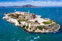 San Francisco, billet Alcatraz avec bus Hop-On Hop-Off de 2 jours - Hizvo