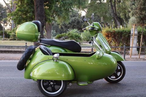 Roma: Tour in Vespa Sidecar con servizio di prelievo in hotel