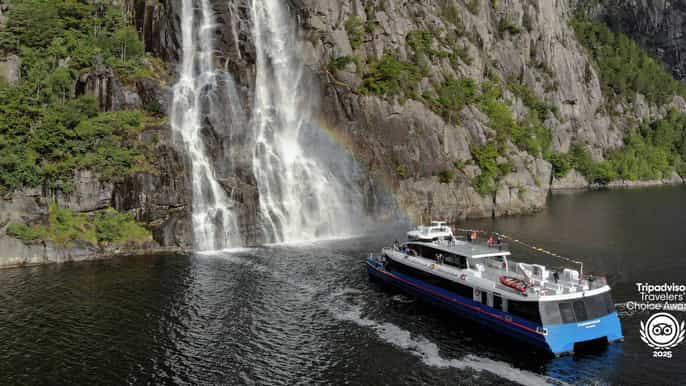 Stavanger: Scenic Fjord Cruise to Lysefjord and Preikestolen