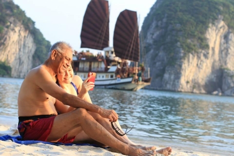 Hanoi: Halong Bay 2-Day Tour with Boat Cruise Cruise with Standard Accommodation