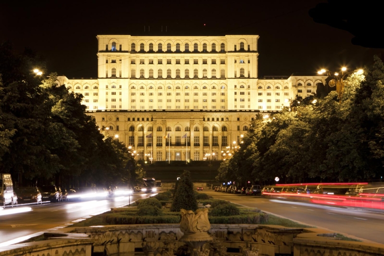 Privé stadstour van een hele dag door Boekarest met toegangsprijzen