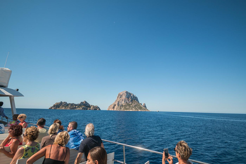 San Antonio: Boat Tour to Es Vedrá with Drinks and Snacks San Antonio: Boat tour to Es Vedrá with drinks and snacks