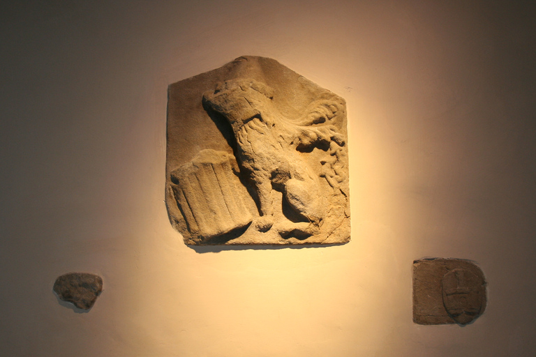 Vinci: Entrance to the Leonardo's Birthplace