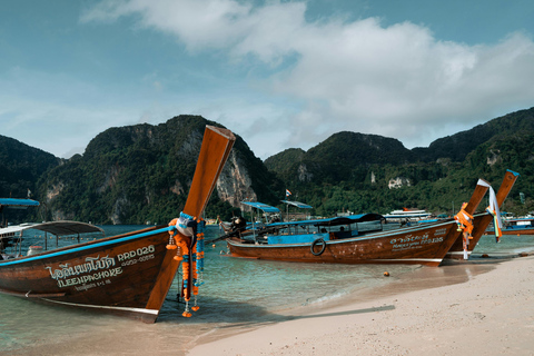 Phi Phi: Barco privado de cauda longa para Maya Bay e a ilha Bmboo