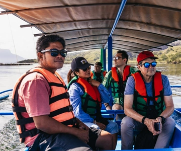From Manila: Taal Volcano and Lake Boat Sightseeing Tour