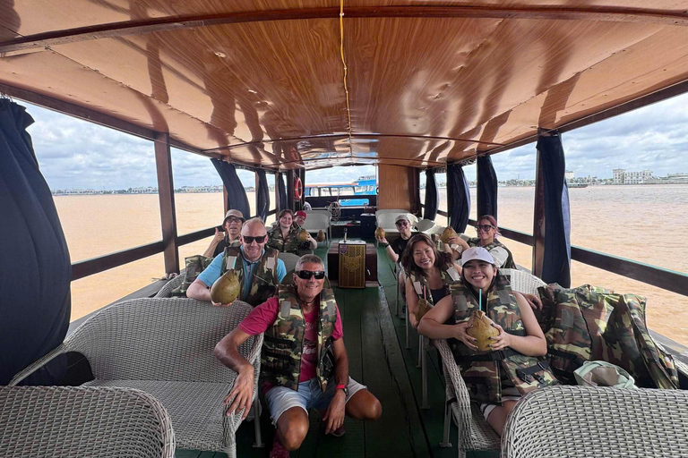 HCM City: Mekong Delta Day Trip with Local Lunch Small-Group Tour (Max 12 People)