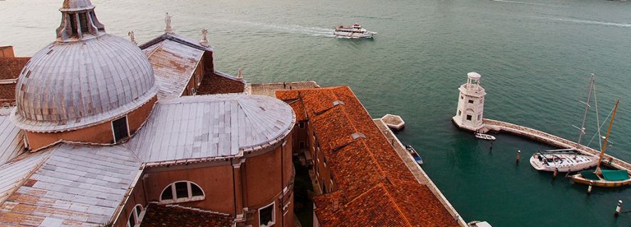 Venedig: 2 Std. Bootstour mit Canal Grande & Turmbesteigung