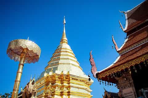Chiang Mai Temples tour, Sticky Waterfalls Day Trip - Image 3