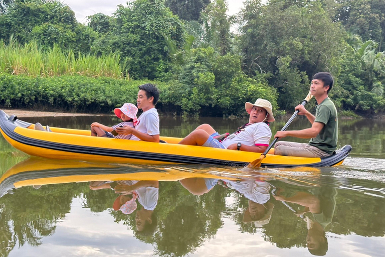 Khao Lak: Besök på elefantreservat och kajaktur i mangroveKhao Lak: kanottur i djungel och vilda djur