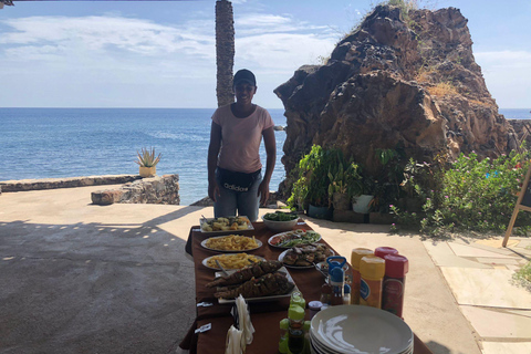 Santiago Island: Highlights Tour with Guide