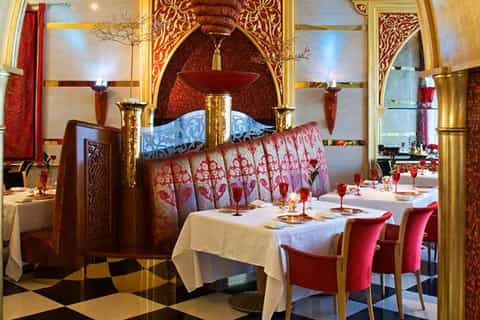 dubai old town tour with lunch at the burj al arab
