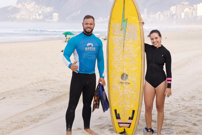 Rio de Janeiro: Surf school with all materials included Surf lessons: Ipanema and Copacabana rivers
