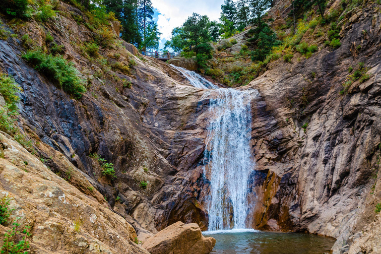 Denver: Private Garden of the Gods & Seven Falls Tour