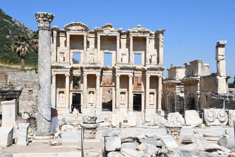 Kusadasi: Ephesus Private Tour with Turkish Bath Experience