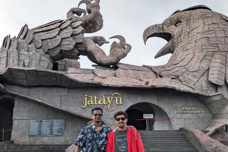 Bangalore: Private Motor Bike Tour with a Local Guide