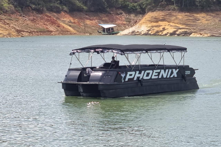 Medellín: Guatape Tour + Bootfeest