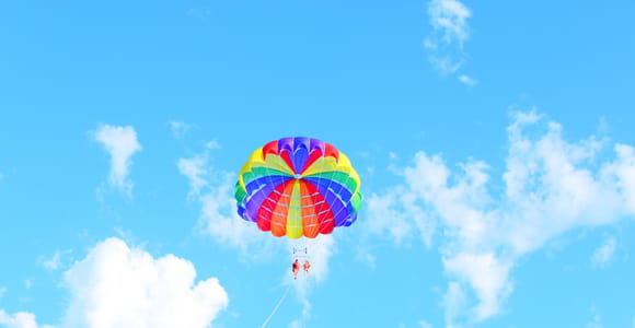 Barcelona: Parasailing Ride with Skyline & Sea Views