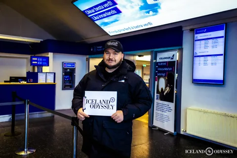 Keflavik Airport to Blue Lagoon to Reykjavik with wait