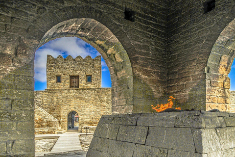 Excursão em grupo a Gobustan, vulcões de lama e Absheron