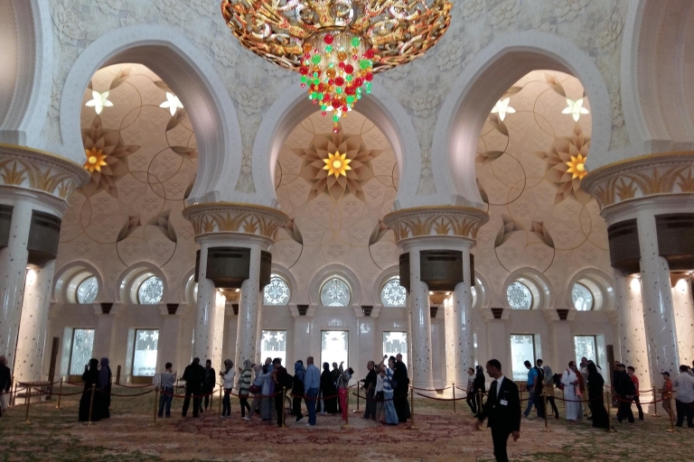 Desde Dubai: tour privado de un día en Abu Dhabi con Qasr al Watan