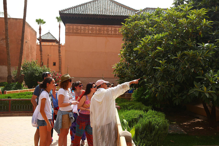 Marrakesh: Saadian Tombs, Bahia Palace, Mellah & Medina Tour Shared Group Walking Tour in English from the Meeting Point
