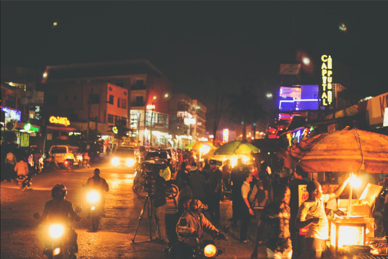 Kampala: Nightlife Tour with 3 Bars and Drink