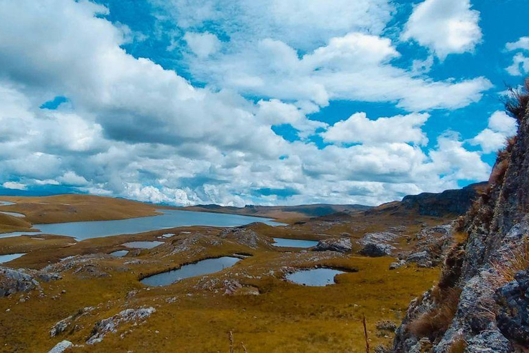 Cajamarca: Alto Perú Lakes Scenic Day Tour Cajamarca: Alto Perú Lakes & Río Rejo Tour – English Guide