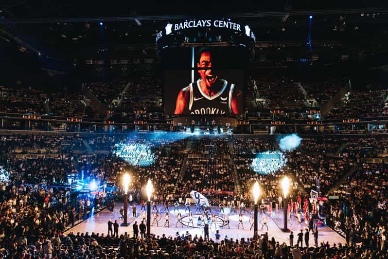 NYC: Brooklyn Nets NBA Game Ticket in het Barclays Center