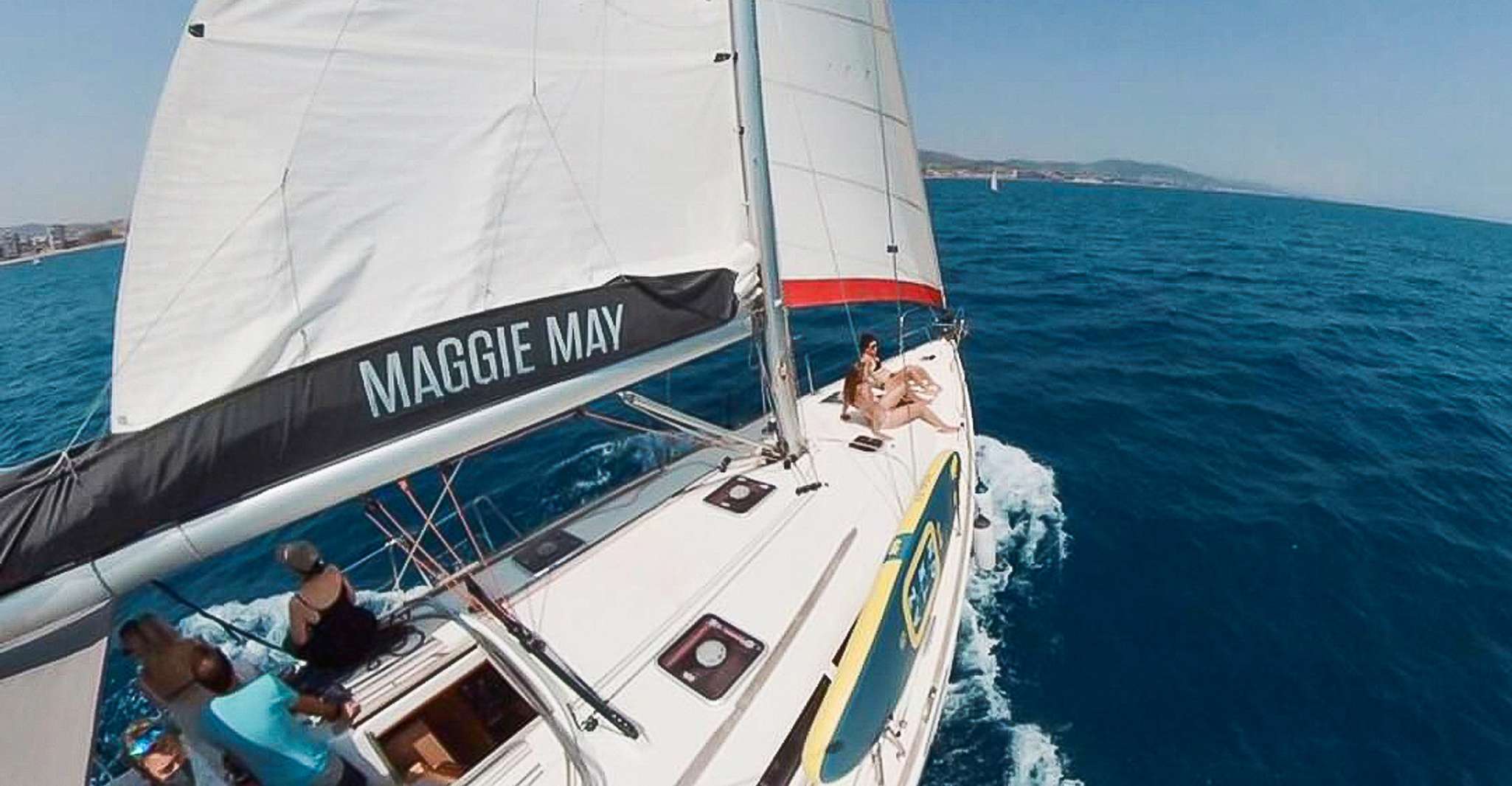 Barcelona: Coastline Boat Trip with Snacks and Cava photo 7