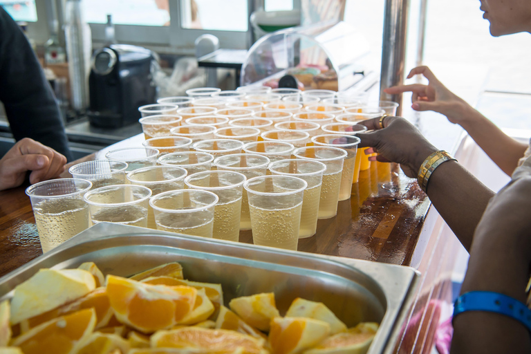 Paphos: Blue Lagoon halve dag boottocht met hoteltransfer