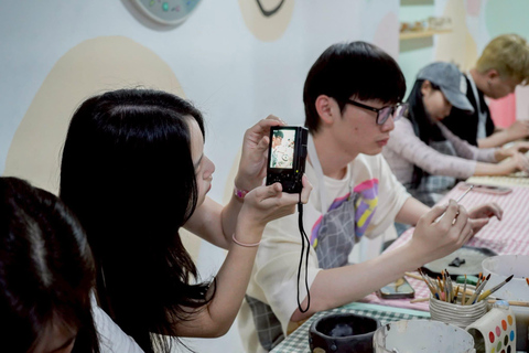 Chiangmai: Pottery Workshop Hand-building + Painting (Size S)