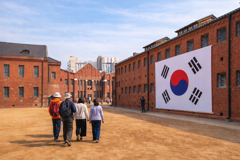 Seoul: Korea's Modern History - Occupied, Resisted & Rebuilt Seoul: Korea's Modern History Tour