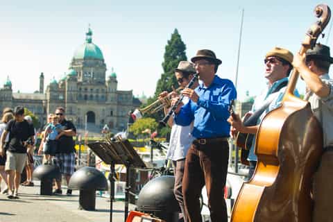 Vancouver: Victoria, Gulf Islands Cruise, & Butchart Gardens