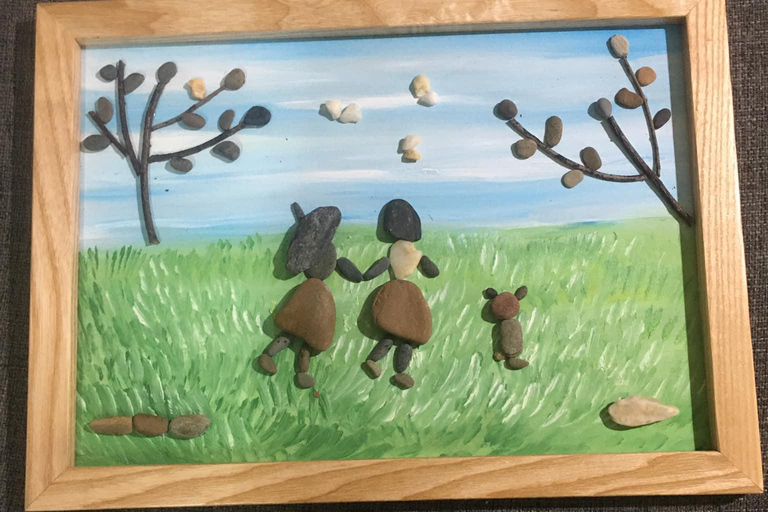 Unique experience: Pebble Stone Art Workshop by ChigiArt