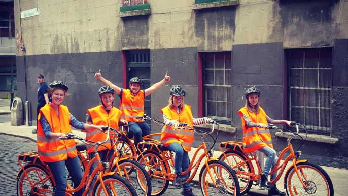Tour de 2 horas en bicicleta eléctrica por Dublín con un guía local