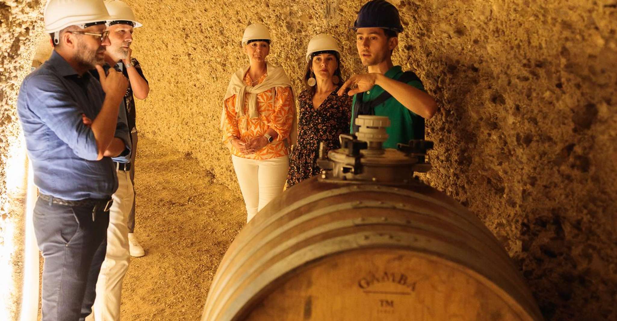 Montefiore dell’Aso: Tour del borgo, grotta e degustazione