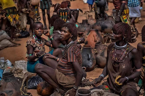 Omo-Tal: 10-tägige Tour zur Entdeckung des reichen Stammeserbes