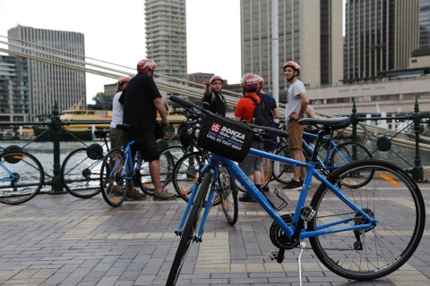 Balade à vélo pittoresque sur le pont du port de SydneyOption standard