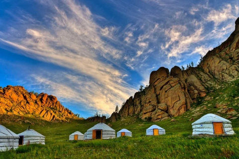 From Ulaanbaatar: Genghis Khan Statue & Terelj Park Tour