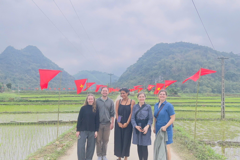 Hanoi: 2-Day Pu Luong Trekking & Resort balcony room Option 1: Balcony Mountain View Room at Resort