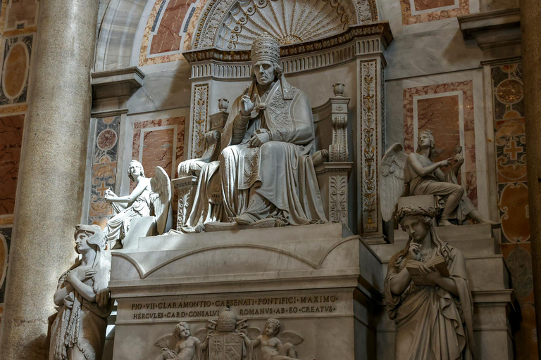 Rome: St. Peter’s Basilica & Underground Tombs Tour Group Tour in French