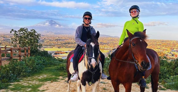Catania: Guided Horseback Ride in Misterbianco Countryside