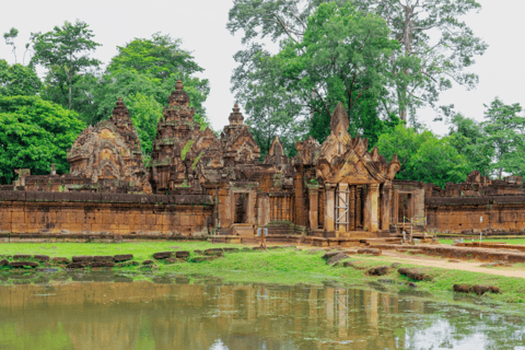 Prywatna wycieczka do świątyń Banteay Srei i Banteay SamreAngkor Wat Sunrise Wycieczka prywatna