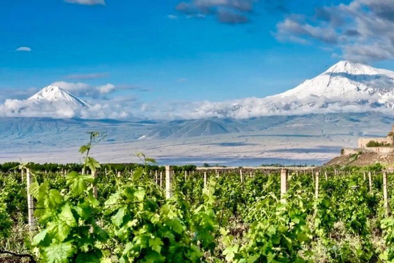 Excursión de un día privada a los lugares declarados patrimonio de la humanidad por la UNESCO desde Ereván