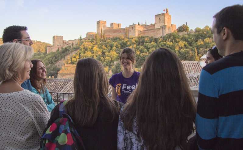 Granada: Albaicín and Sacromonte 2.5-Hour Walking Tour