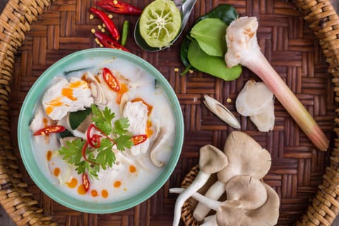 Phuket: Authentic Thai Cooking Class - Image 2