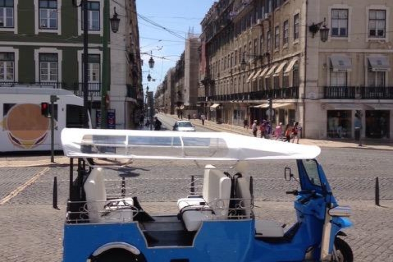 Lisboa: tour guiado privado del centro histórico en tuktukTour con servicio de recogida en hoteles fuera de Lisboa
