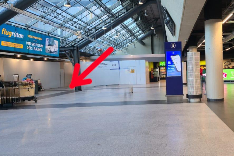 Keflavik Airport (KEF) ↔ Reykjavik: Private Airport Transfer Keflavik Airport ==> Reykjavik city