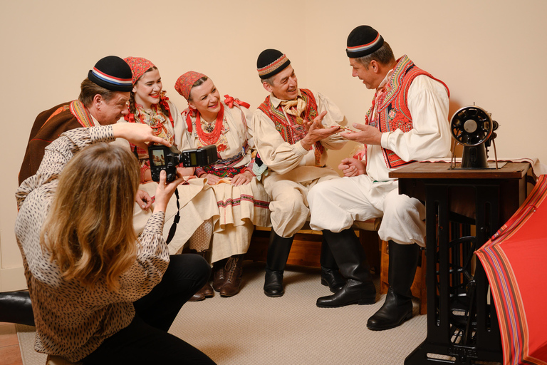 Zagreb: Croatian Folk Experience & City Walk Zagreb: Croatian Folk Experience & City Walk (Max. 6)