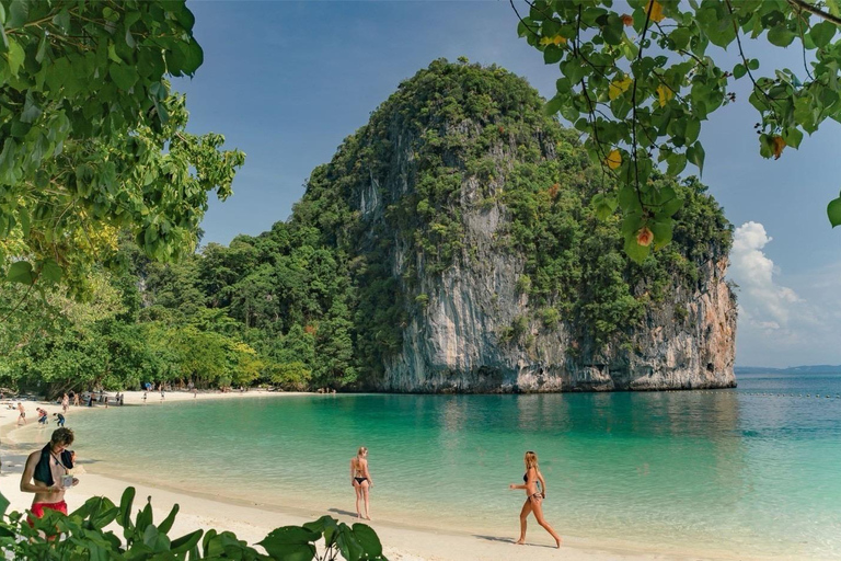 Krabi: James Bond & Hong Islands by Speedboat with Canoeing